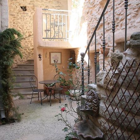 הוילה Le Bastidon De Louis, L'Isle Sur La Sorgue מראה חיצוני תמונה