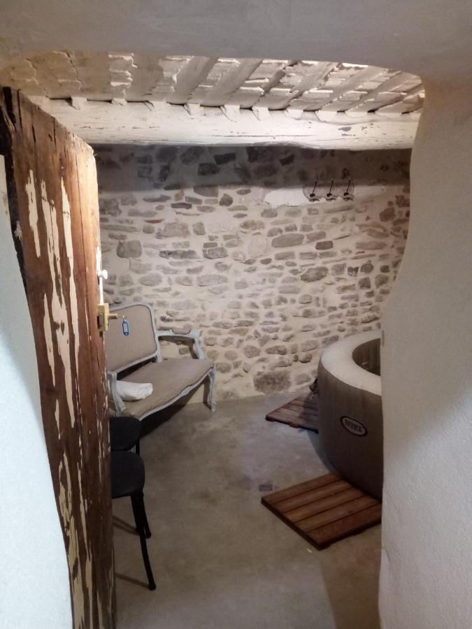 הוילה Le Bastidon De Louis, L'Isle Sur La Sorgue מראה חיצוני תמונה